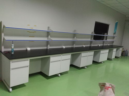 鋼木實驗臺制造家 打造專業(yè)工作臺的極致藝術
